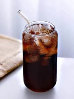 Dosenförmiges Trinkglas-Set mit Deckel und Strohhalm - Ästhetische Becher