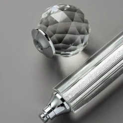 Drehbarer Weinglashalter aus Kristallglas – Eleganter Ständer für Trinkgefäße