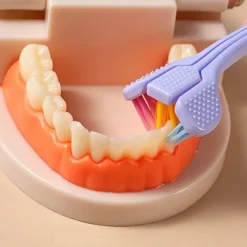 Dreiseitige weiche Zahnbürste – Ultra Care Mundhygiene-Tool