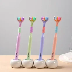 Dreiseitige weiche Zahnbürste – Ultra Care Mundhygiene-Tool