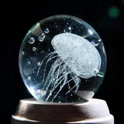 3D-Skulptur mit leuchtender Qualle – dekoratives Ozean-Kunst-Ornament