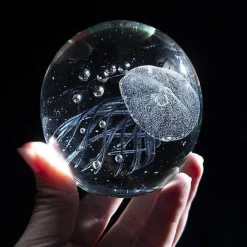 3D-Skulptur mit leuchtender Qualle – dekoratives Ozean-Kunst-Ornament