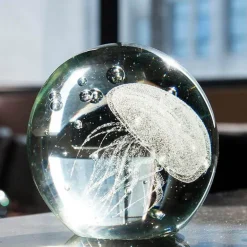 3D-Skulptur mit leuchtender Qualle – dekoratives Ozean-Kunst-Ornament