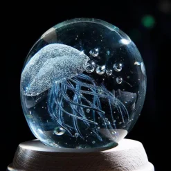 3D-Skulptur mit leuchtender Qualle – dekoratives Ozean-Kunst-Ornament