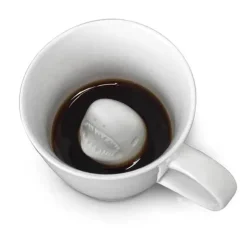 3D-Tasse mit Hai-Attacke – lustige Keramik-Kaffeetasse für das Homeoffice