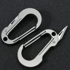 EDC-Schlüsselanhänger-Multifunktionsmesser aus Titanlegierung