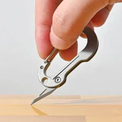 EDC-Schlüsselanhänger-Multifunktionsmesser aus Titanlegierung