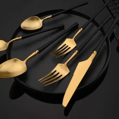 Edelstahl-Besteckset – Elegantes Essgeschirr