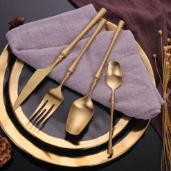 Edelstahl-Besteckset – Modernes, elegantes Essbesteck