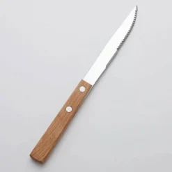 Edelstahl-Besteckset mit eleganten Holzgriffen zum Essen