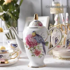 Edle Teekanne aus Bone China – Europäisches Porzellan für Teeliebhaber