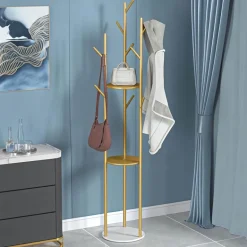 Edle Wandgarderobe – Stilvoller Organizer für Hüte und Mäntel