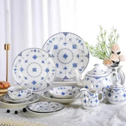 Edler Keramik-Essteller – Stilvoller Steak-Salatteller