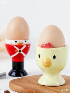 Eierbecherhalter aus Keramik mit Hühnermotiv – Frühstücksgeschirr für Kinder