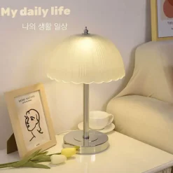 Einfache Blütenblatt-Tischlampe – Moderne Blumenbeleuchtung