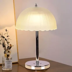 Einfache Blütenblatt-Tischlampe – Moderne Blumenbeleuchtung