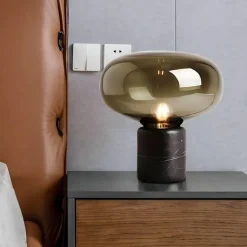 Elegante Marmor-Tischlampe – Moderne Wohnraumbeleuchtung