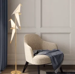 Elegante Paradisaeidae Stehleuchte - Dekorative Beleuchtungsvorrichtung