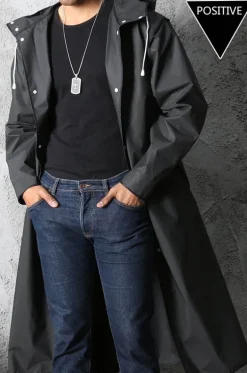 Eleganter dicker Unisex-Regenmantel mit Kapuze