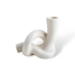 Eleganter Kerzenhalter – Dekorativer Lichtakzent