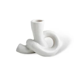 Eleganter Kerzenhalter – Dekorativer Lichtakzent