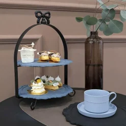 Eleganter mehrstöckiger Tortenständer – Dessert-Display mit Schleife