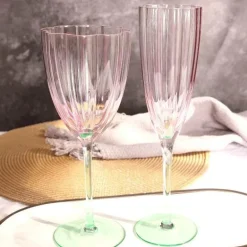 Eleganter Rotweinkelch – Blütenblatt-Veins-Champagnerglas für Restaurants und Feiertage