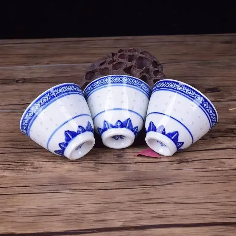 Elegantes blau-weißes Teetassen-Set aus Keramik – handgefertigtes Teezubehör