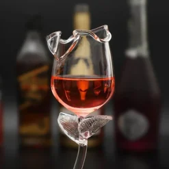 Elegantes Roséweinglas – Stilvolles Trinkgeschirr für Weinliebhaber