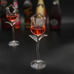 Elegantes Roséweinglas – Stilvolles Trinkgeschirr für Weinliebhaber