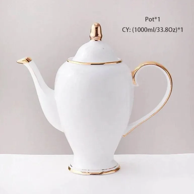 Elegantes Tee- und Kaffeeservice aus Bone China – Weiße und goldene Porzellantassen