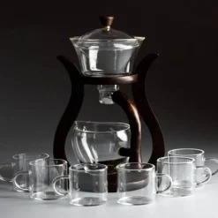 Elegantes Tee-Ei-Set aus Glas – magnetisches Brühzubehör