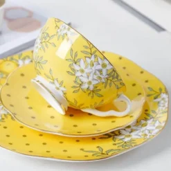 Elegantes Teeservice aus Knochenporzellan – Zitronenbaum-Tasse und Untertasse, Schwarztee-Set