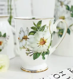 Elegantes Teetassen-Set aus Bone China – Kaffeebecher-Set aus Porzellan