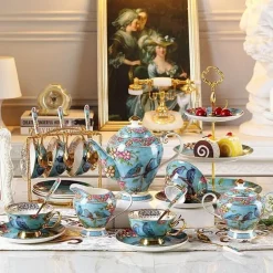 Europäisches Tee- und Kaffeeset mit blauem Vogel – Tasse aus Knochenporzellan, Teekanne, Zuckerdose, Milchkännchen