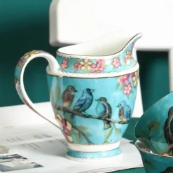 Europäisches Tee- und Kaffeeset mit blauem Vogel – Tasse aus Knochenporzellan, Teekanne, Zuckerdose, Milchkännchen