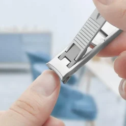 Faltbarer Nagelknipser aus Edelstahl – 3-in-1-Pflegewerkzeug