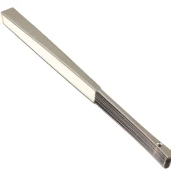 Faltfächer aus Titanlegierung – Taktisches Werkzeug zur Selbstverteidigung