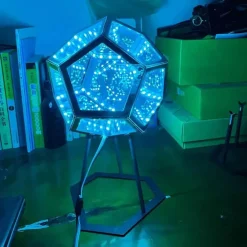 Farbwechselnde LED-Dekolampe – Artsy Home Akzentlicht