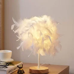 Feder-Tischlampe – Elegante Wohnbeleuchtung