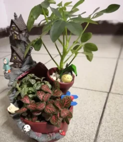 Feengartenhaus – Kreativer Blumentopf aus Kunstharz