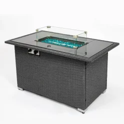 Feuerstellentisch aus blauem Stein – Eleganter Versammlungstisch für die Terrasse im Freien