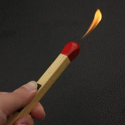 Feuerzeug mit einstellbarer Flamme – Kompaktes Zündwerkzeug