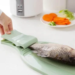 Fischschneidebrett mit Clip – Kreatives Küchenwerkzeug für die einfache Zubereitung von Meeresfrüchten