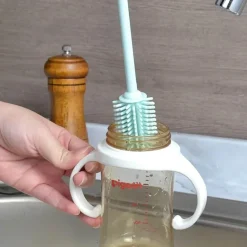 Flaschenbürste aus Silikon – leicht zu reinigende Babybürste mit langem Griff