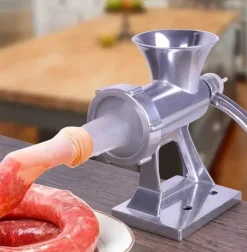 Fleischwolf, Wurstmaschine und Soßenmaschine