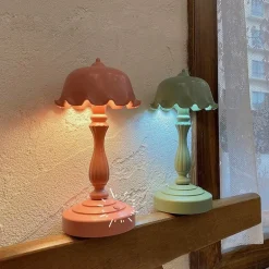 Flower Curling LED Nachtlampe - Dekoratives Tischlicht