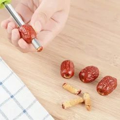 Fruchtkernentferner – Küchenwerkzeug zum schnellen Entkernen