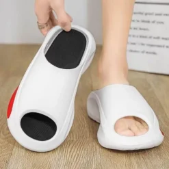 Futuristische Strand-Slipper mit Hohlsaum – Stilvolles, leichtes Schuhwerk