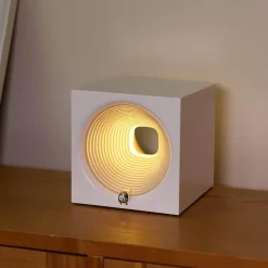 Futuristischer Audio-Lautsprecher – Kreatives Shuttle-Design